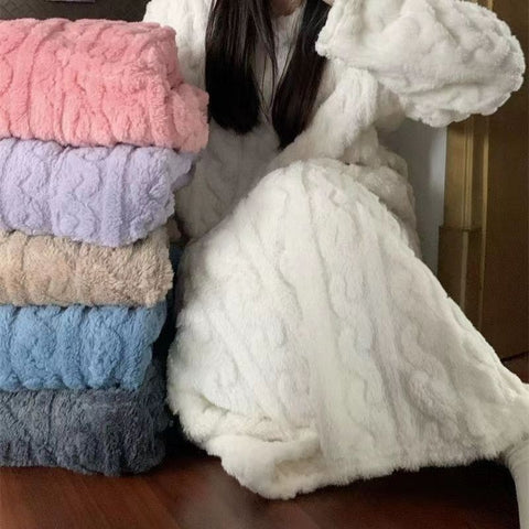 Robe de nuit longue en polaire corail pour femme, pyjama avec poches, robe jacquard épaissie, vêtements de maison chauds