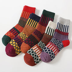 Women's Fashion Personalized Knitted Woolen Yarn Socks - Fashionner