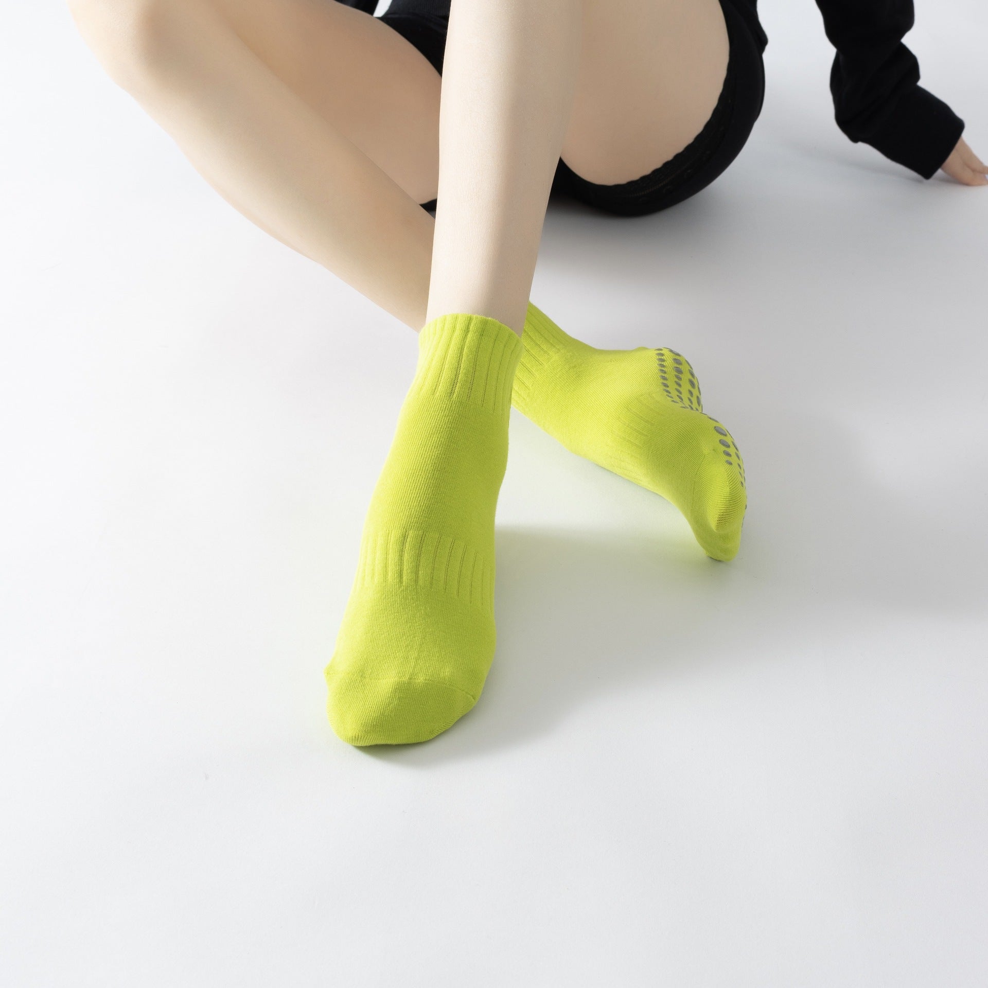 Embroidered Yoga Socks Women's Breathable Non-slip New Proud Drops - Fashionner