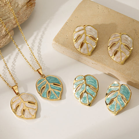 Buy Monstera-Shaped Versatile Accessory For Commuting online at Fashionner.