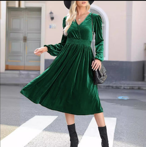 Robe à manches longues de couleur unie pour femmes
