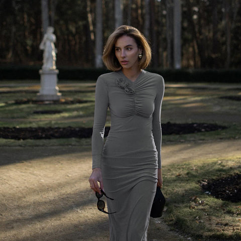 Robe longue élégante coupe ajustée pour l'automne