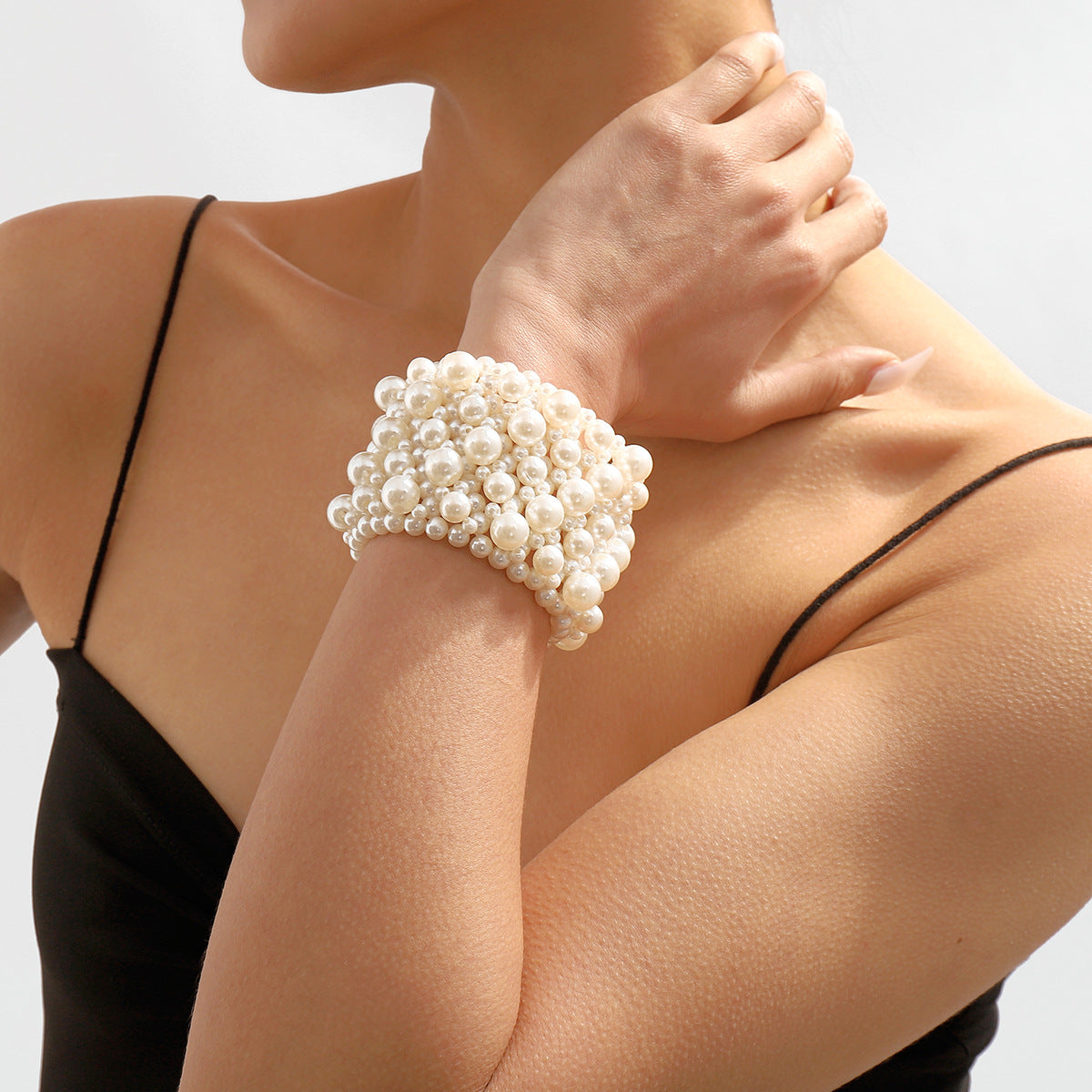 Buy Retro Geometric Beaded Bracelet For Women online at Fashionner.