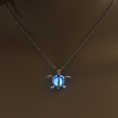 Fashion Moon Natural Glowing Stone Healing Necklace Women Gift Charm Luminous Pendant Necklace Jewelry - Fashionner