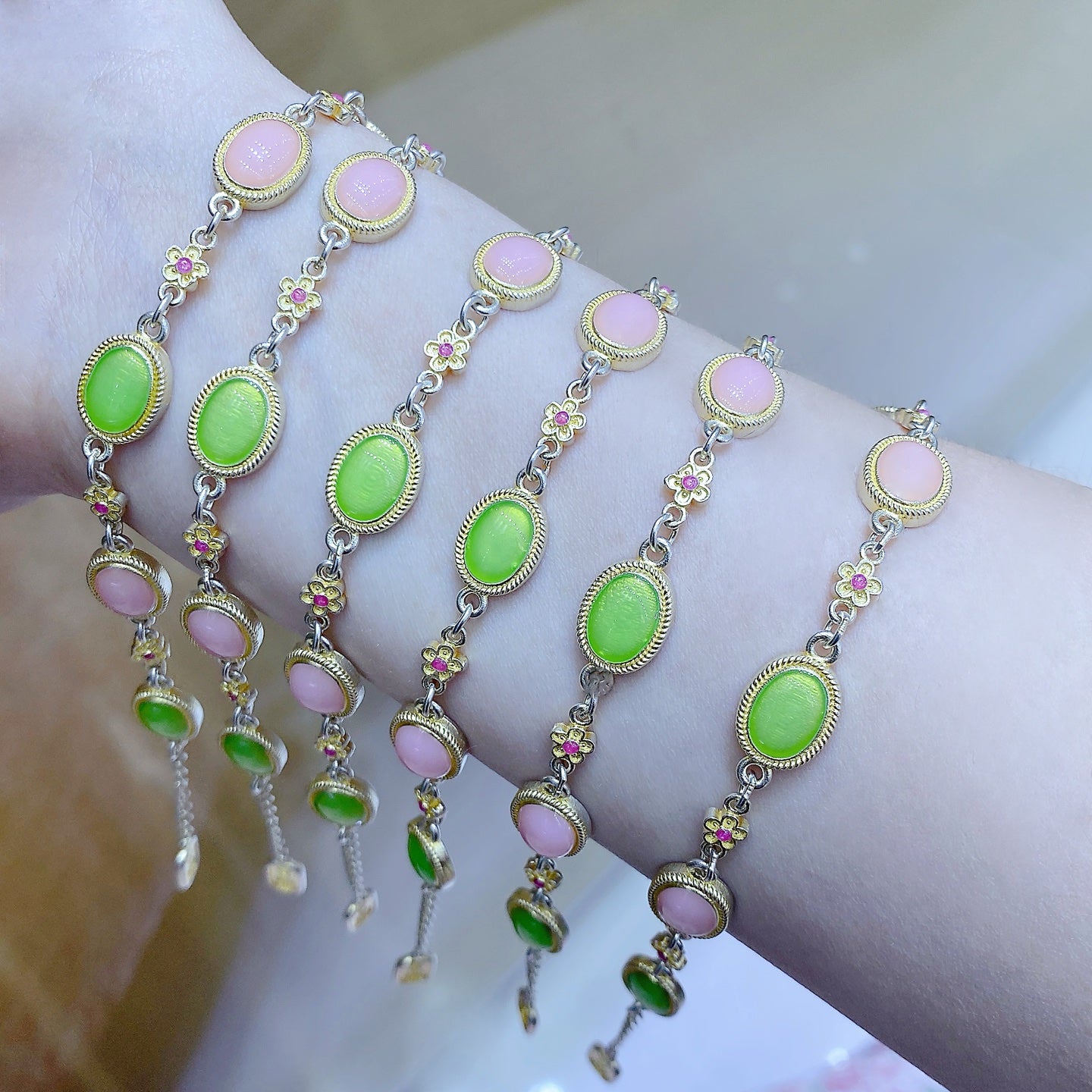 Buy 1Pcs 999.9 Sterling Silver Gold-Plated Enamel Stone Bracelet, Luxury Retro Style, Ideal For Birthdays & Holiday Gifts online at Fashionner.