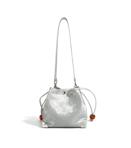 Nouveau Sac Bandoulière Asymétrique en Cuir Satiné Chinois