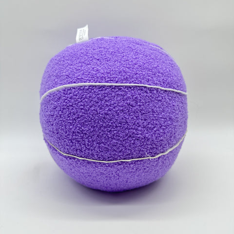 Poupée en peluche en forme de ballon de basket